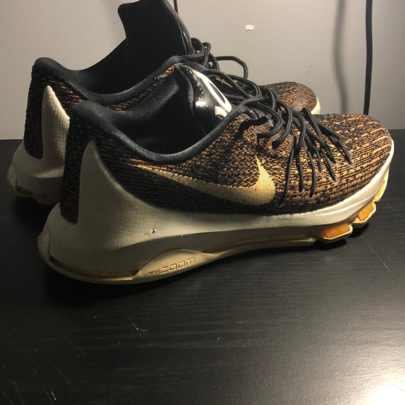 kd 8s